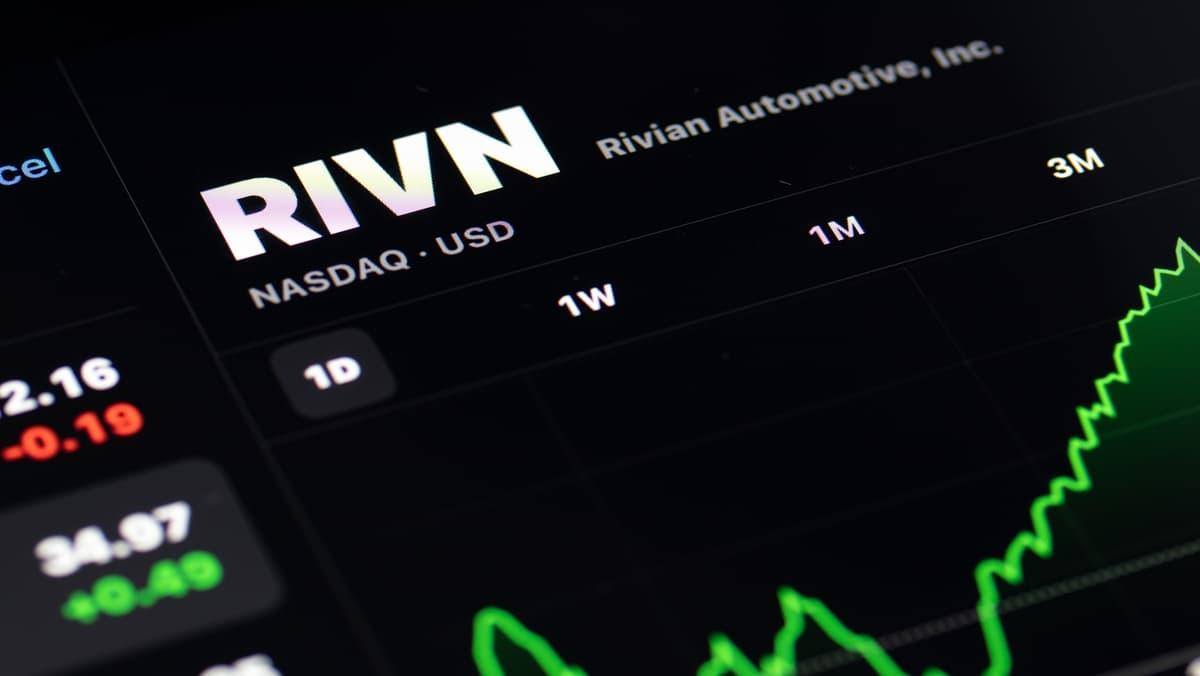 rivn-stock-price.jpg