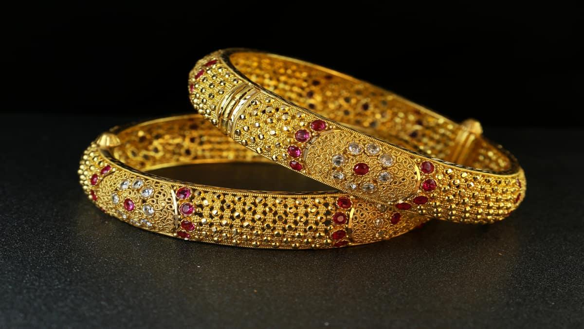 uae_gold_1200_format_jpg